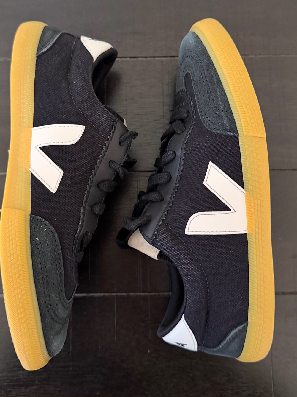 VEJA Volley Canvas Casual Sneakers Black White Size 6 US Women's Retro - Picture 13 of 14